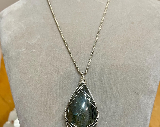 Labradorite Pendant on Sterling Silver Rope Chain Necklace