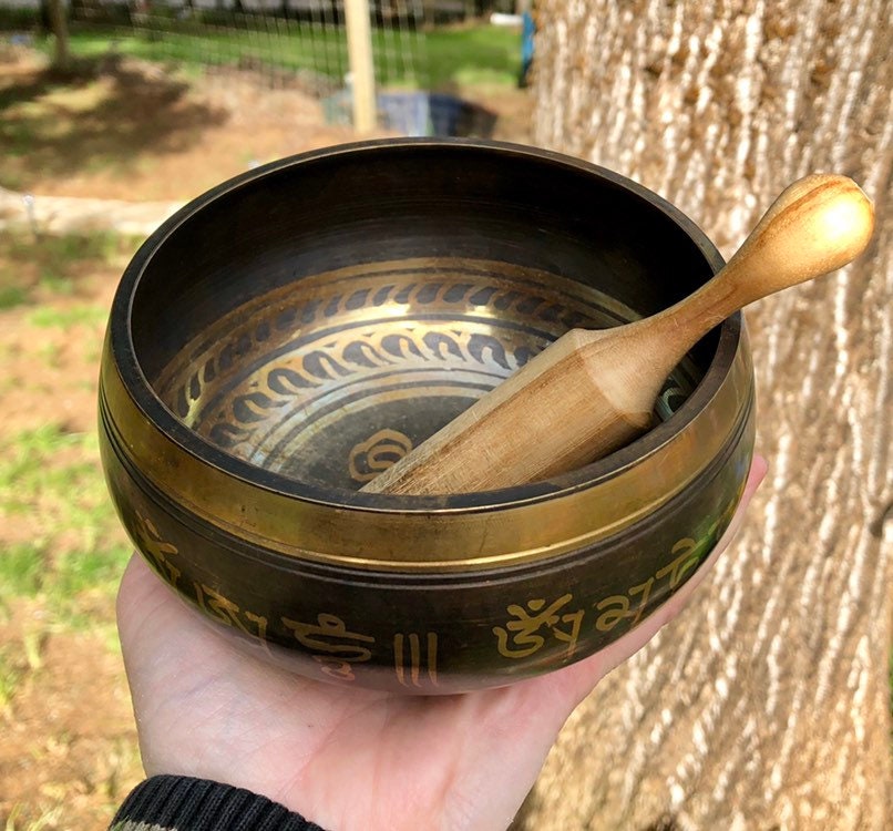 Tibetan Singing Bowl hand painted Brass with nice tone and sound