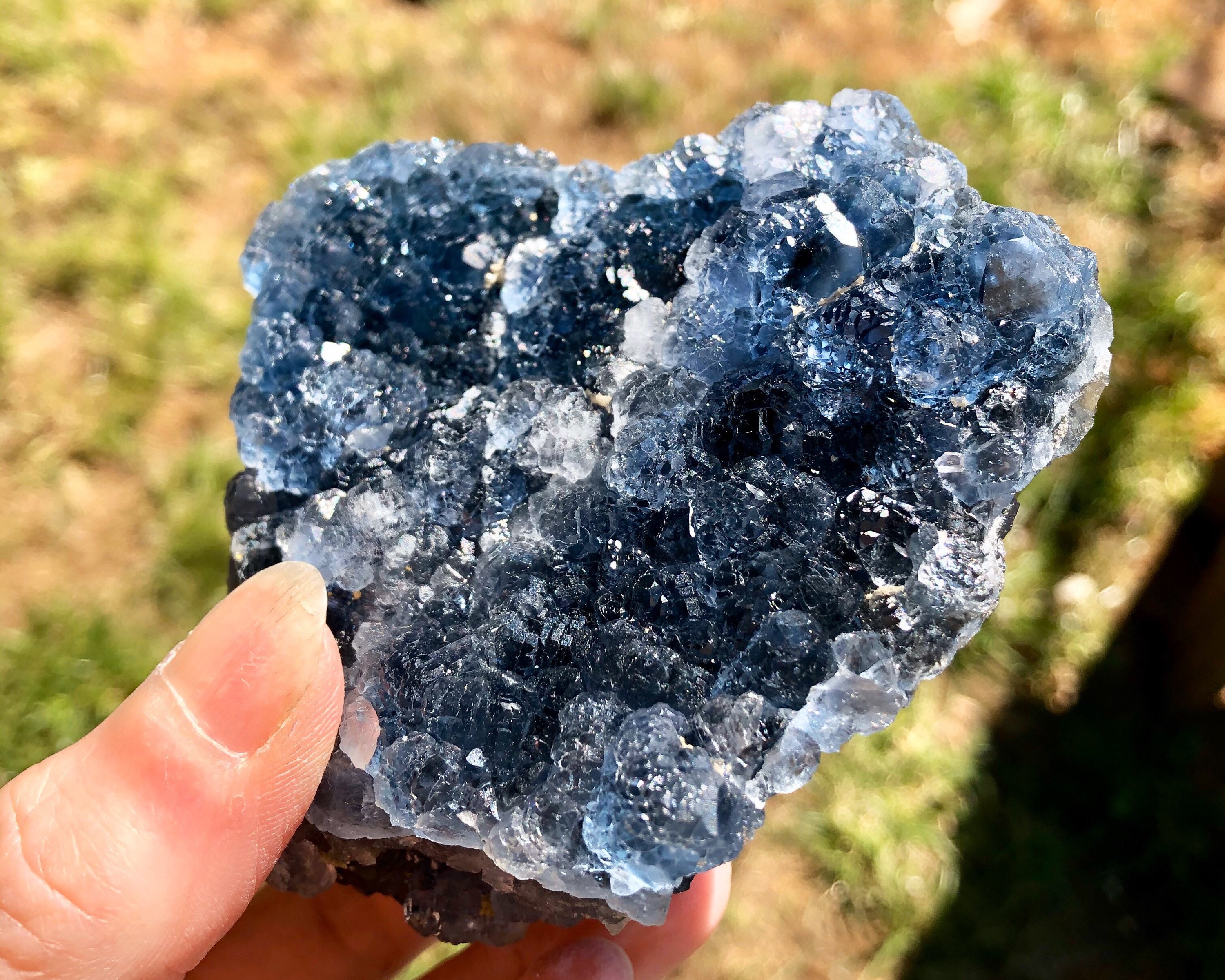 454g Vivid Blue Fluorite Crystal Cluster Mineral Display Specimen