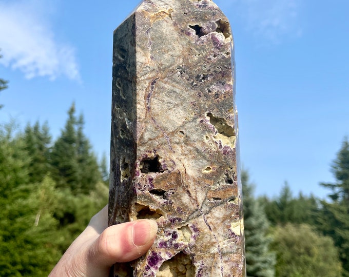 7.35 lbs Fluorite and Quartz Obelisk Pillar Tower Point Wand Column Generator