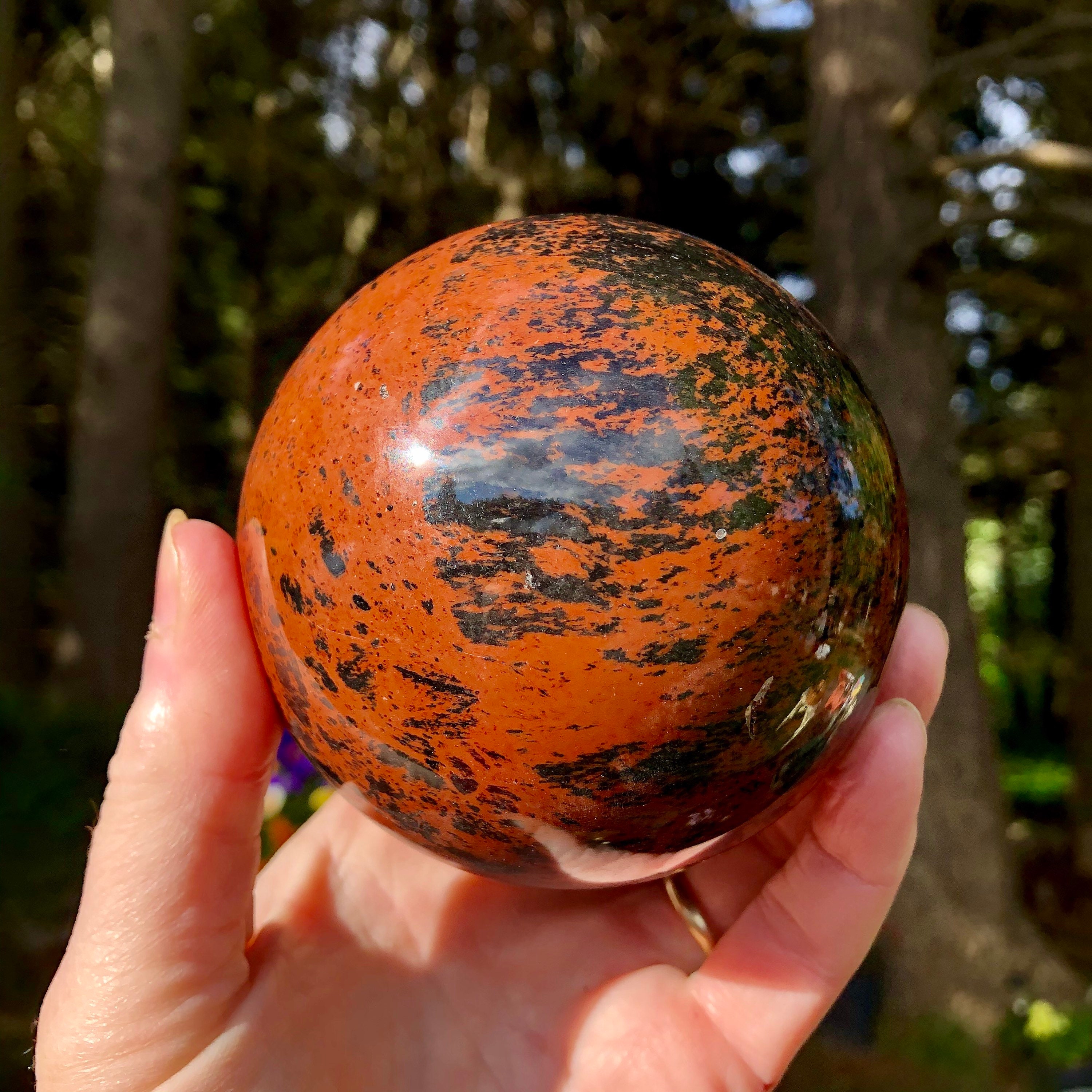 green obsidian orb vs glass green obsidian orb vs glass