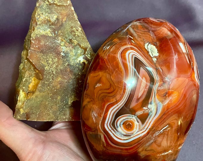 Pair of Carnelian Agate Standing Freeform Mineral Display Specimens