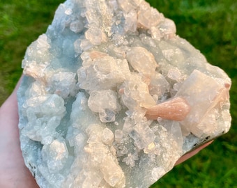White Apophyllite Quartz And Stilbite Crystal Cluster Mineral Display Specimen 3.11 lbs