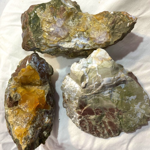 LOT shops 12 of Oregon Opal on Rhyolite Jasper Mineral Display Specimens