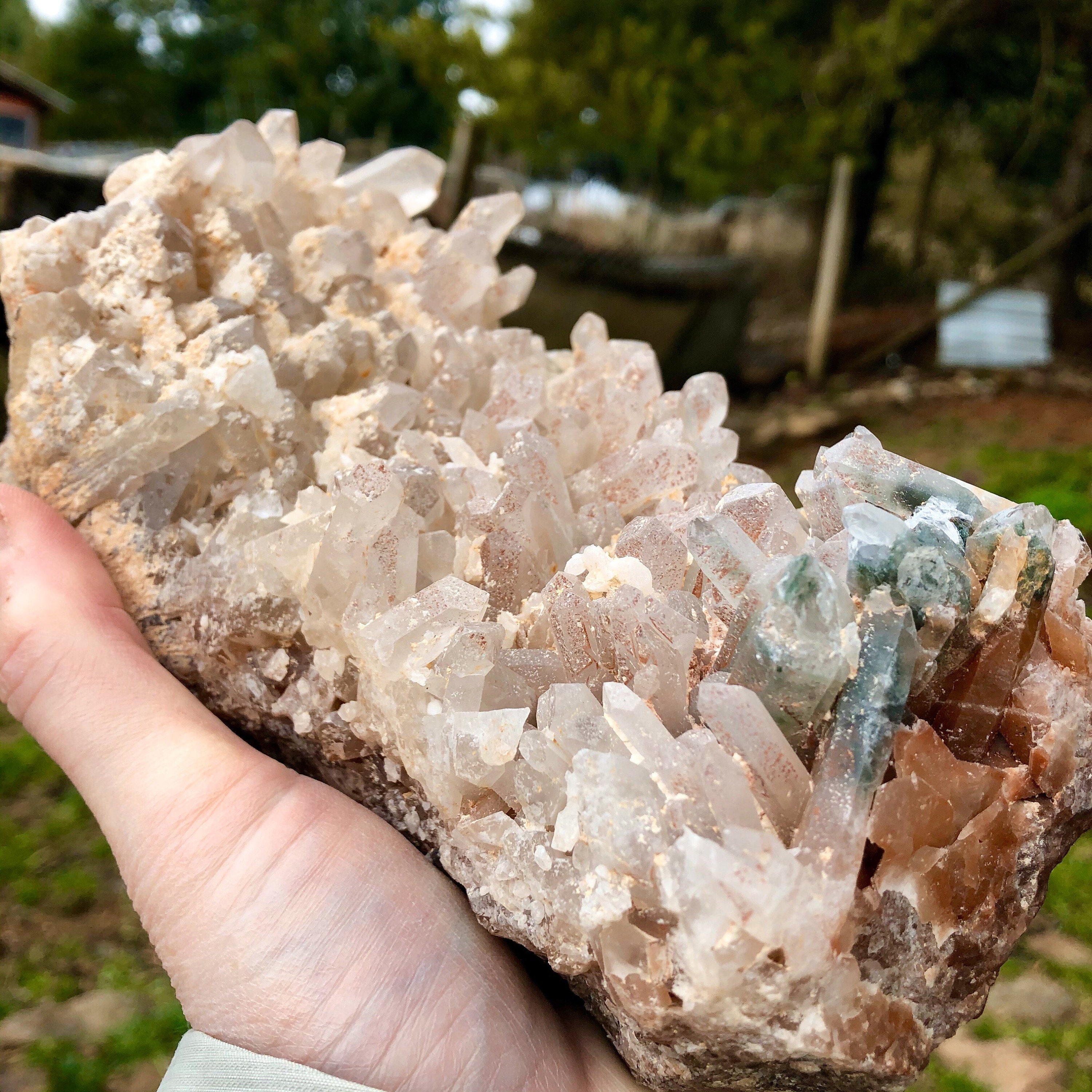 crystal clusters crystal clusters