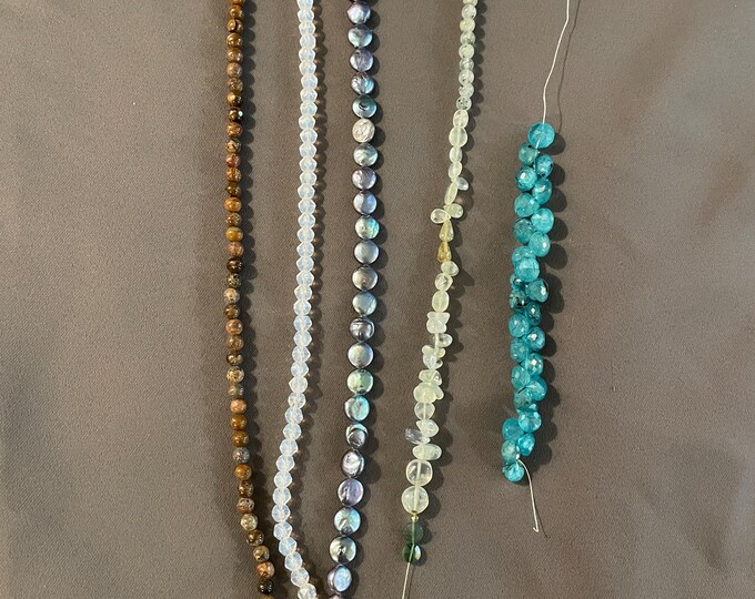 Lot of (5) Gemstone Bead Strands Jasper Opalite Pearl Prehnite Quartz