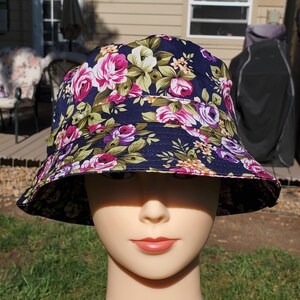 Ladies Navy Blue Flowers BLING Bucket Hat