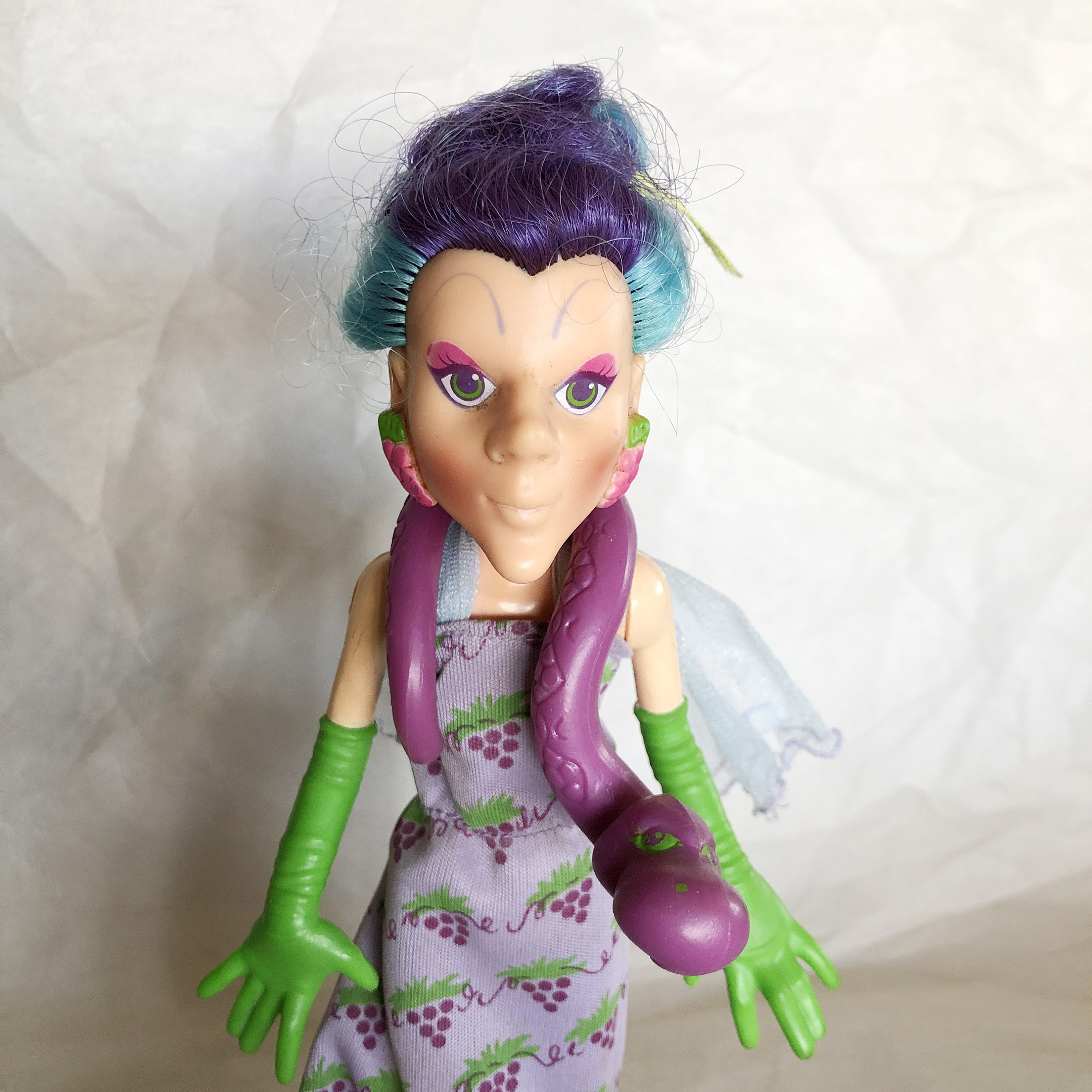 Vintage Sour Grapes Doll W/ VHTF Dreggs, Strawberry Shortcake