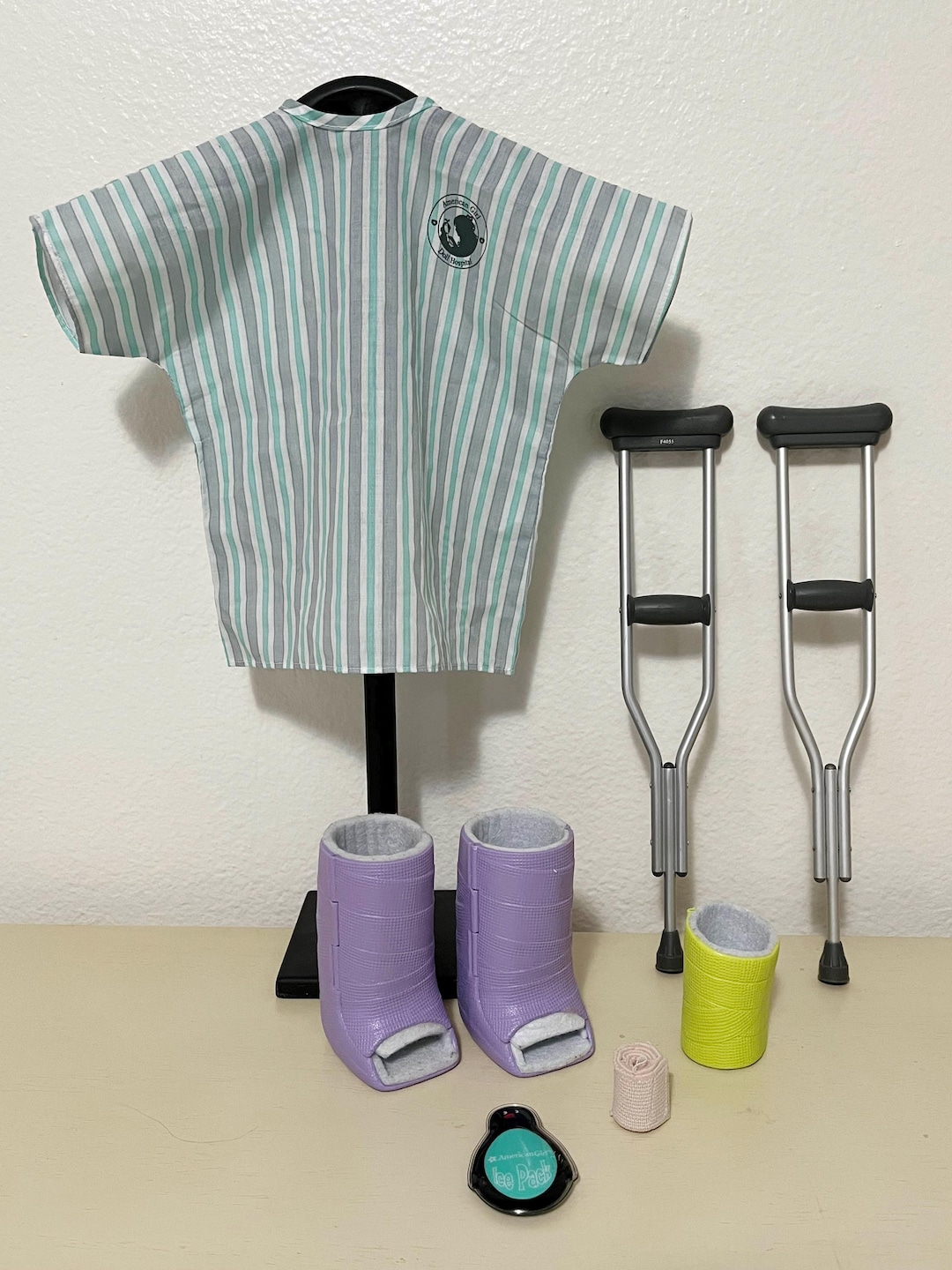 American Girl Hospital Gown, Crutches, Leg Casts, Arm Cast, Ice Pack ...