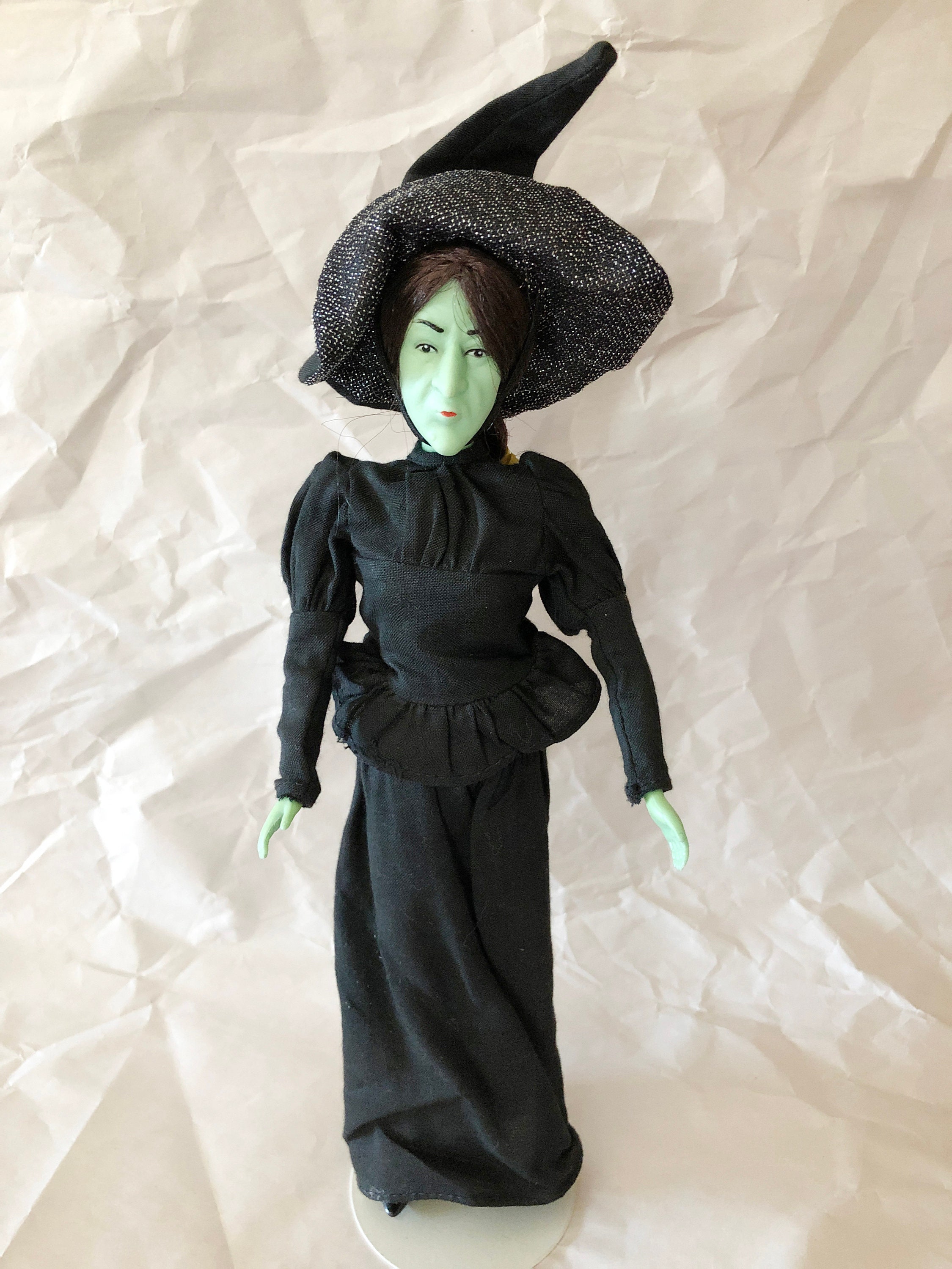 THE WIZARD OF OZ Wicked Witch Of The West Poseable Portrait Figure With  Hand-Painted Details