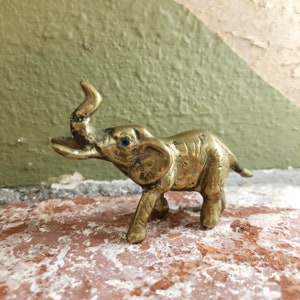 Miniature Good Luck Brass Elephant, Trunk Up