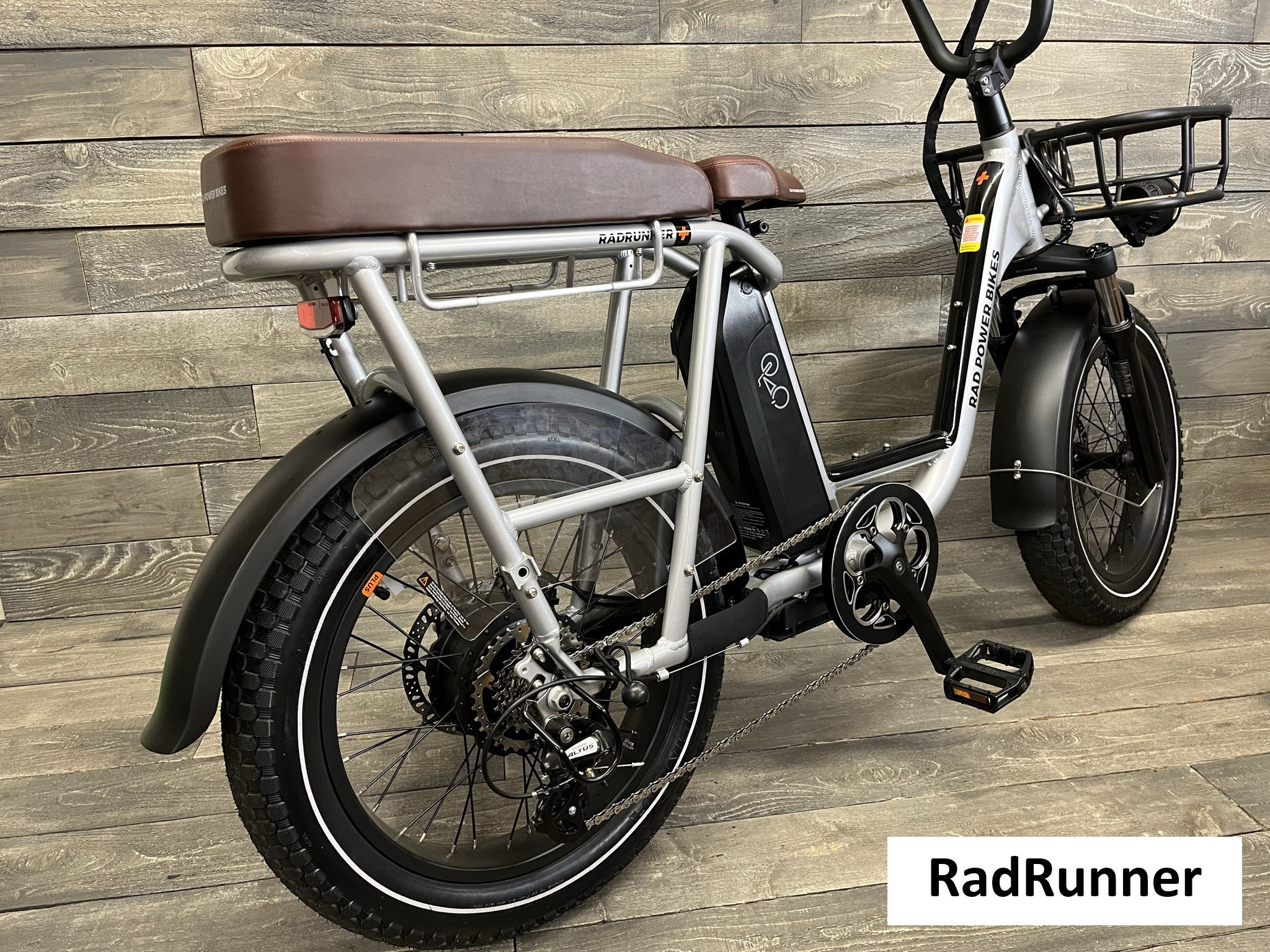 Vélo électrique Rad Power Bike RadRunner + Accessoires