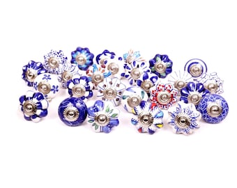 Handgemaakte blauw-witte keramische knop, decoratief kastbeslag