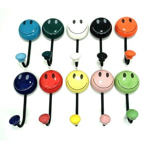 Multi Color Smile Face Ceramic Wall Hooks Hand Painted Wall Hooks Metal Hanging for Towels Clothes Coat Umbrellas Scarves Wall Hanger