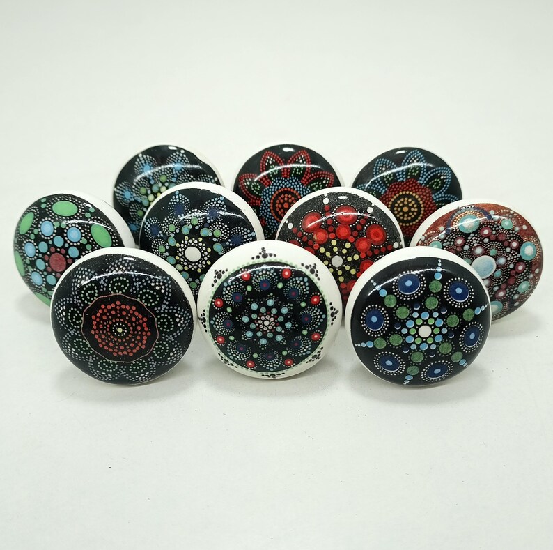 Ręcznie robione wielokolorowe ceramiczne gałki, dekoracyjny wzór mandali zdjęcie 3