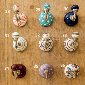 Ganchos de pared de cerámica pintados a mano / Ganchos decorativos / Decoración del hogar bohemia vintage