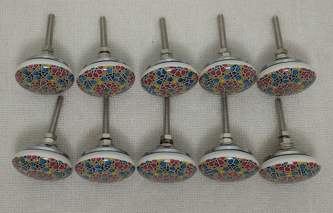 Mehrfarbige flache Keramik Knäufe Handgemachte Knäufe | Etsy