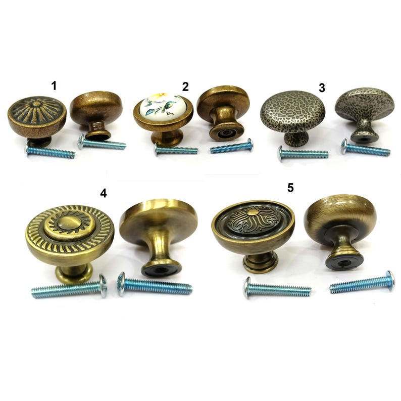 Pomelli in ottone dorato - Ferramenta decorativa per cassetti e mobili immagine 1