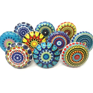 Handgemaakte veelkleurige keramische kastknoppen, decoratief mandala-ontwerp