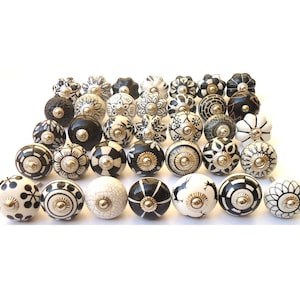 Black and White (Off White) Assorted Ceramic Knobs Handpainted Ceramic Door Knobs Kitchen Cabinet Drawer Puller Pull Furniture Cabinet Knobs