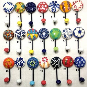 Mehrfarbige Keramikhaken Handbemalte Haken Badezimmerhaken Dekorative Haken Küchenhaken Kleiderbügel Handtuchhalter Bunte Haken