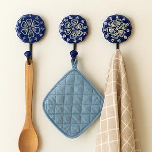 Ceramic Wall Hooks Blue Color Handmade HandPainted Cabinet Metal Hanging for Towels Clothes Coat Umbrellas Scarves Hanger