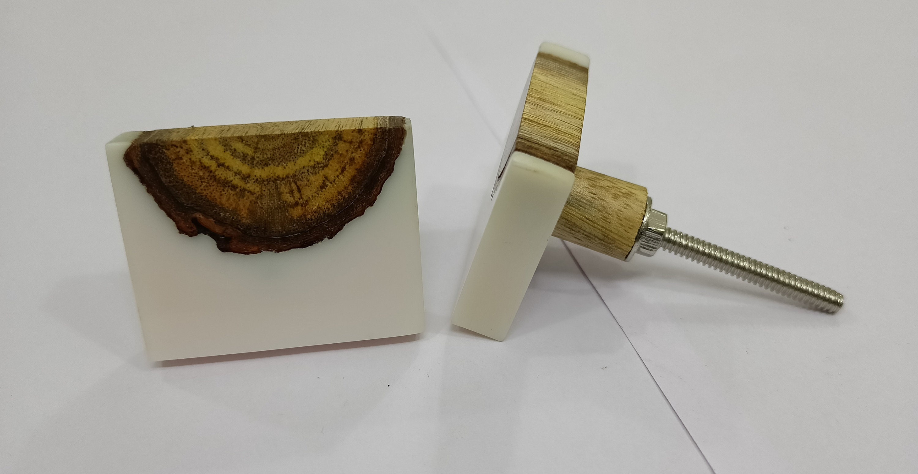 Lot of 10 White Wood Resin knobs Door knobs Cupboard Knobs Etsy