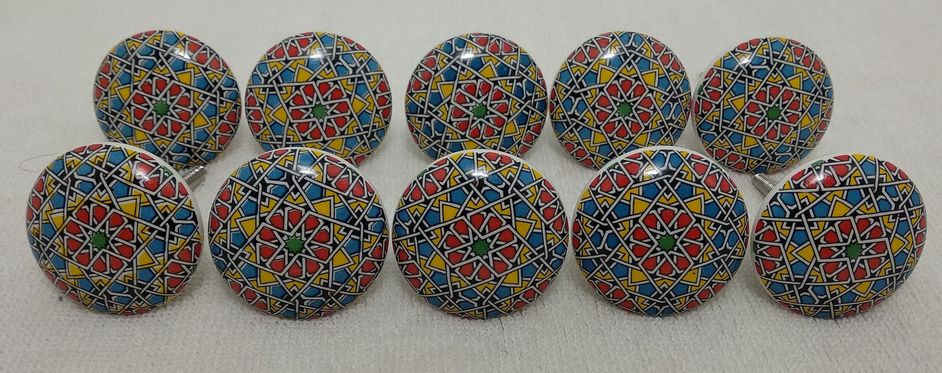 Mehrfarbige flache Keramik Knäufe Handgemachte Knäufe | Etsy