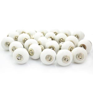 Handgeschilderde witte keramische knoppen, kastladeknop