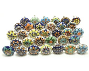 Handgeschilderde veelkleurige keramische knoppen, decoratieve ladegrepen