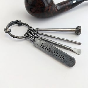 Herramientas forjadas personalizadas para apisonar y limpiar pipas de fumar con su nombre, fecha u otra inscripción Herramienta forjada para pipas Herramientas para limpiar pipas