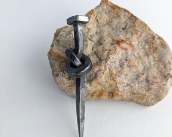 Weddings gift Groomsmen Gift Iron nail Nail knot Forged nail knot 6th anniversary Forged nail Souvenir Man Gift wedding favor Best man gift