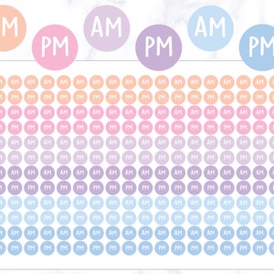 Può includere: Un foglio di 100 adesivi rotondi colorati con le parole "AM" e "PM" stampate su di essi. Gli adesivi sono in tonalità di rosa, viola e blu.