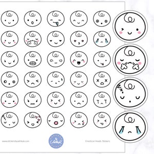 Puede incluir: Una hoja de 36 diseños de pegatinas en blanco y negro con diferentes caras de dibujos animados con diferentes expresiones. Las pegatinas son redondas y tienen un contorno blanco. El texto "Emoticon Heads Stickers" está impreso en la parte inferior de la hoja.