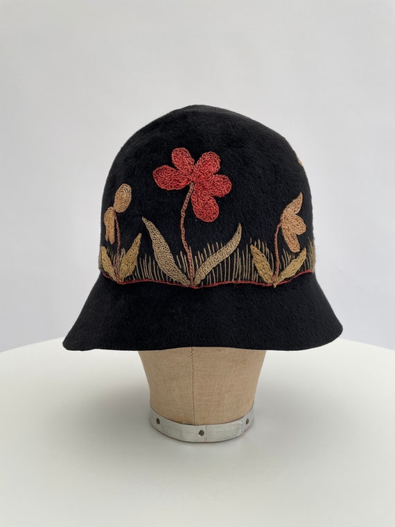1920s Cloche Hat Embroidered Antique - Etsy display picture 1