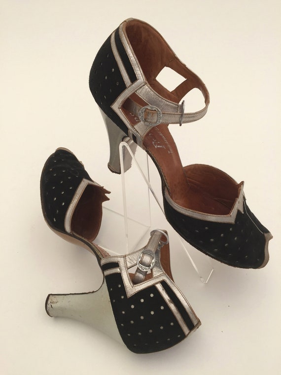 ORIGINAL Pair Vintage 1920s GREEN /& SILVER ART DECO Shoe Strap Buckles