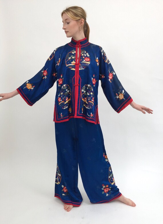 1920s pyjamas silk embroidered vintage antique