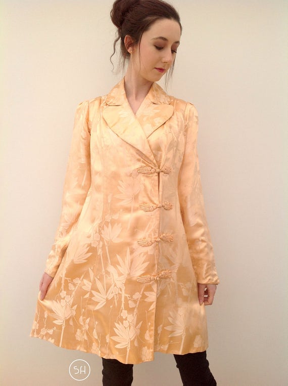Beautful 1930s Chinese silk jacket coat handmade