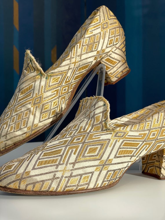 1920s lamé boudoir slippers geometric Art Deco de… - image 2