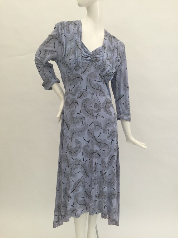 1940s dress ostrich feather novelty print vintage