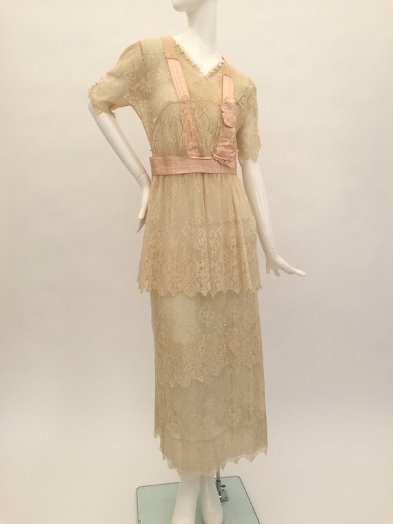 Edwardian lace dress with pink silk ribbon antiqu… - image 1