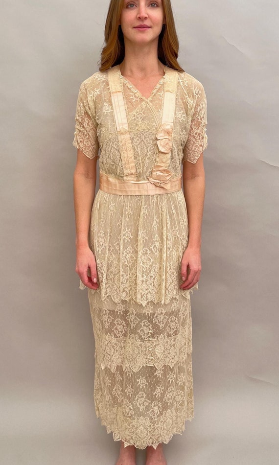 chinese dress ladies Edwardian White Cotton Long Sleeve Lawn Dress – Eveliina Vintage main image 0
