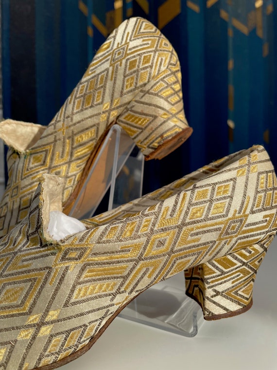 1920s lamé boudoir slippers geometric Art Deco de… - image 4