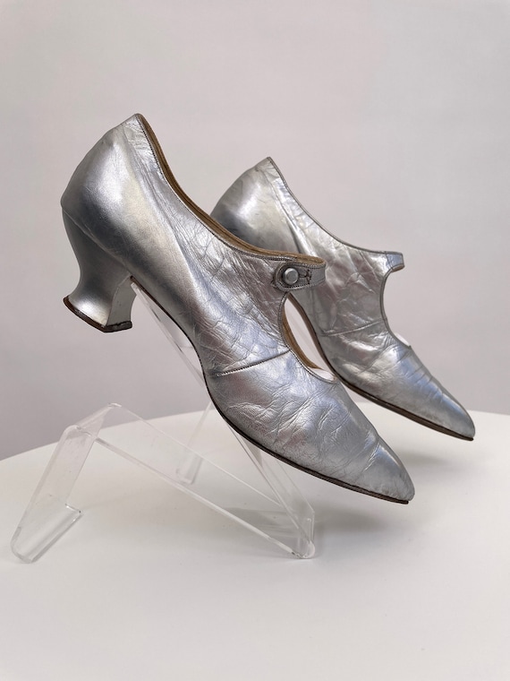 Schoenen damesschoenen Mary Janes 1920s silver shoes vintage antique 