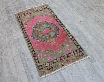 Turkish Rug, Small Rug, Vintage Rug, Boho Decor Rug, Wool Rug, Bedroom Rug, Mat rug, Doormat Rug, Pink Rug, Bath Rug, Entry Rug, 110x55 cm