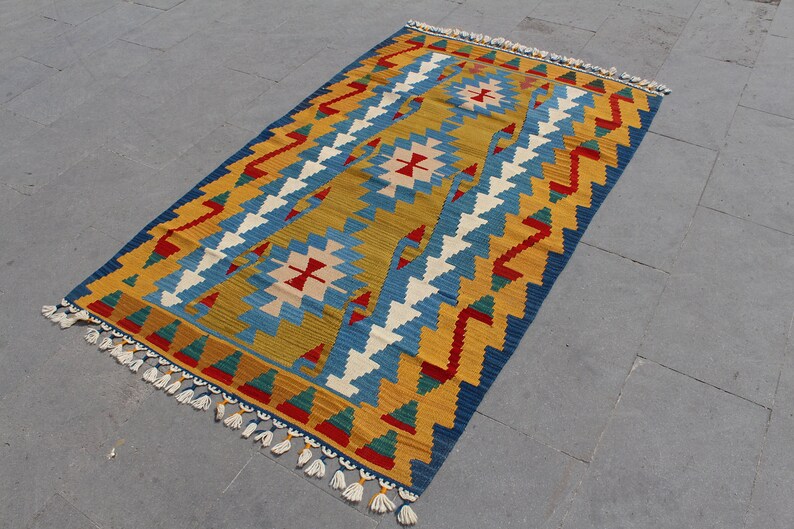 Turkish Kilim Rug, Home Decor Rug, Area Kilim Rug, Decorative Kilim Rug, Living room rug, Floor Kilim Rug, Vintage rug, 172x111c,5.6x3.6 ft image 5