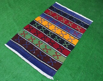 Kilim Rug, Turkish kilim, Handwoven kilim, tribal kilim, Embroidery rug, Vintage kilim rug , Area rug, Bohemian rug, Tapis 120x75cm,4.x2.4ft