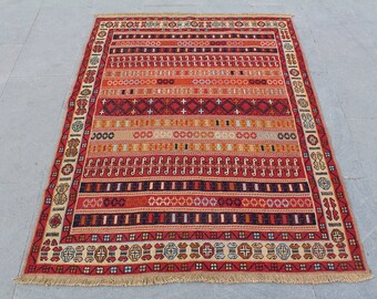 Kilim rug, Soumak, Sumak Rug, Soumak Rug, Intricate Design Rug, Embroidered Rug, Area rug, Bohemian rug, Rug kilim, Rug, 145x110cm,4.7x3.6ft