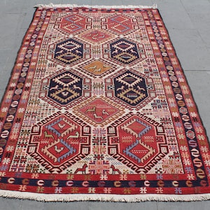 Soumak, Vintage silk Soumak, Kilim rug, Home decor rug, Noah's Ark Soumak, Bohemian rug, Dining room rug, Silk kilim rug, 200x120cm.6.5x4.ft