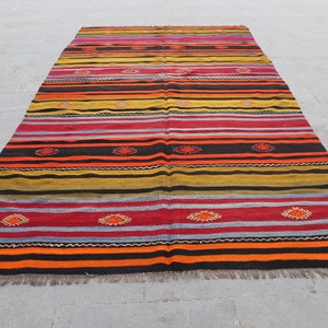 Kilim rug, Turkish vintage kilim rug,  Striped Geometric Kilim, Area Rug Kilim, Living Room Kilim, Boho Kilim, Large rug 330x175cm10.8x5.7ft